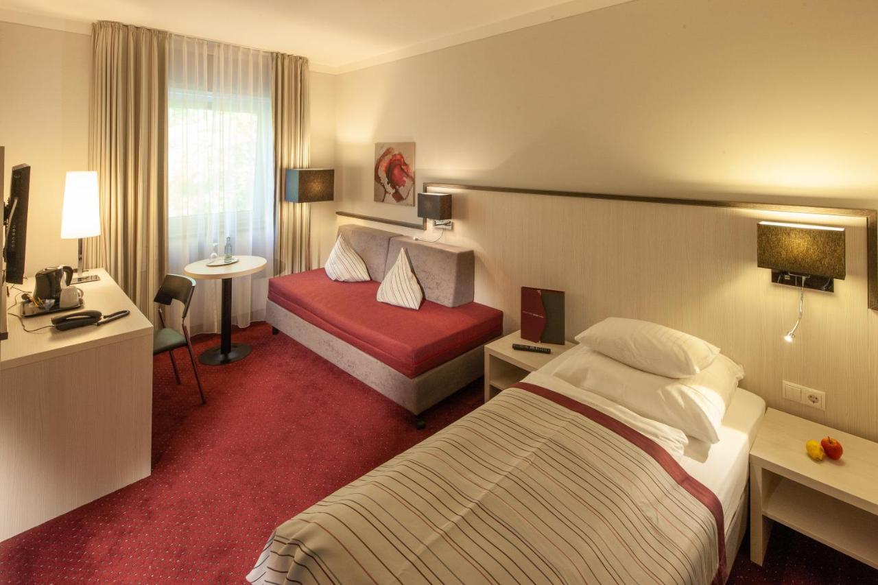 Bergers Airporthotel Memmingen 메밍게르베르그 외부 사진